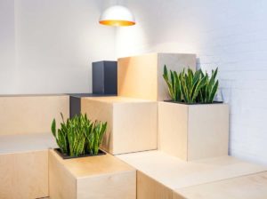 Workagile Huddlebox showing planter modules
